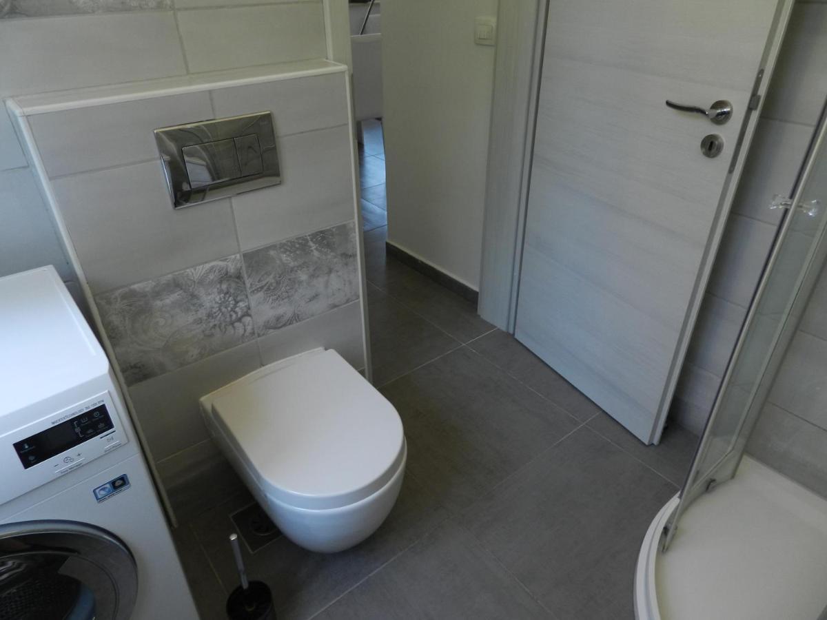 Apartma Chrystel Izola Exterior foto